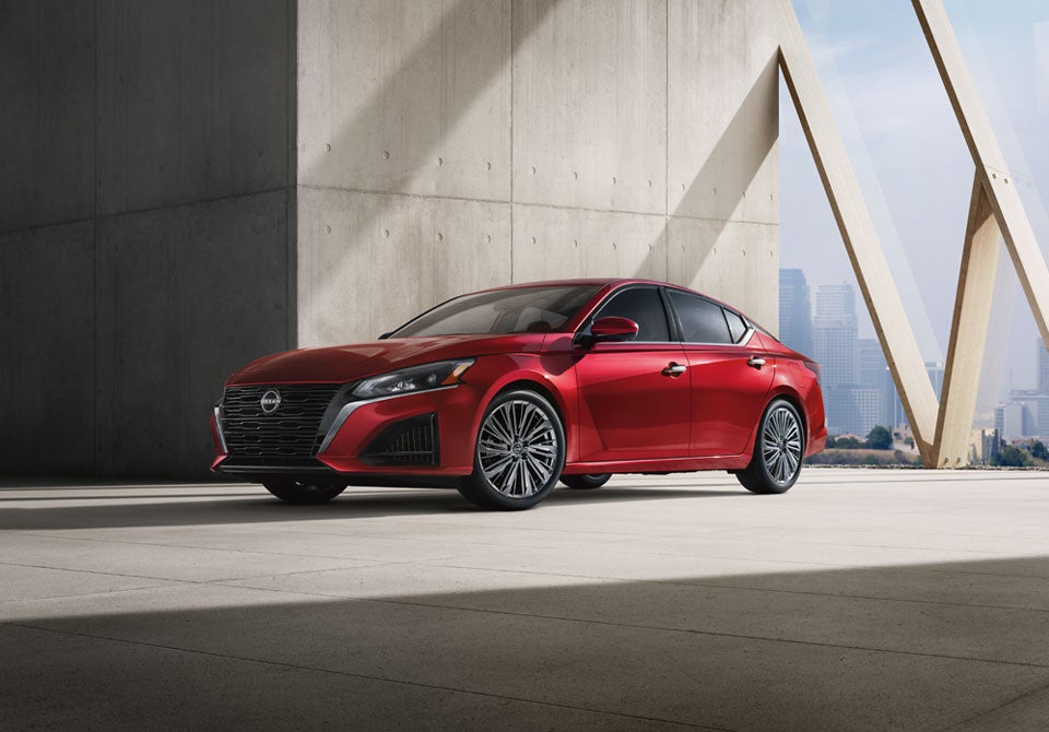 2025 Nissan Altima LOUGHEAD NISSAN in Swarthmore PA